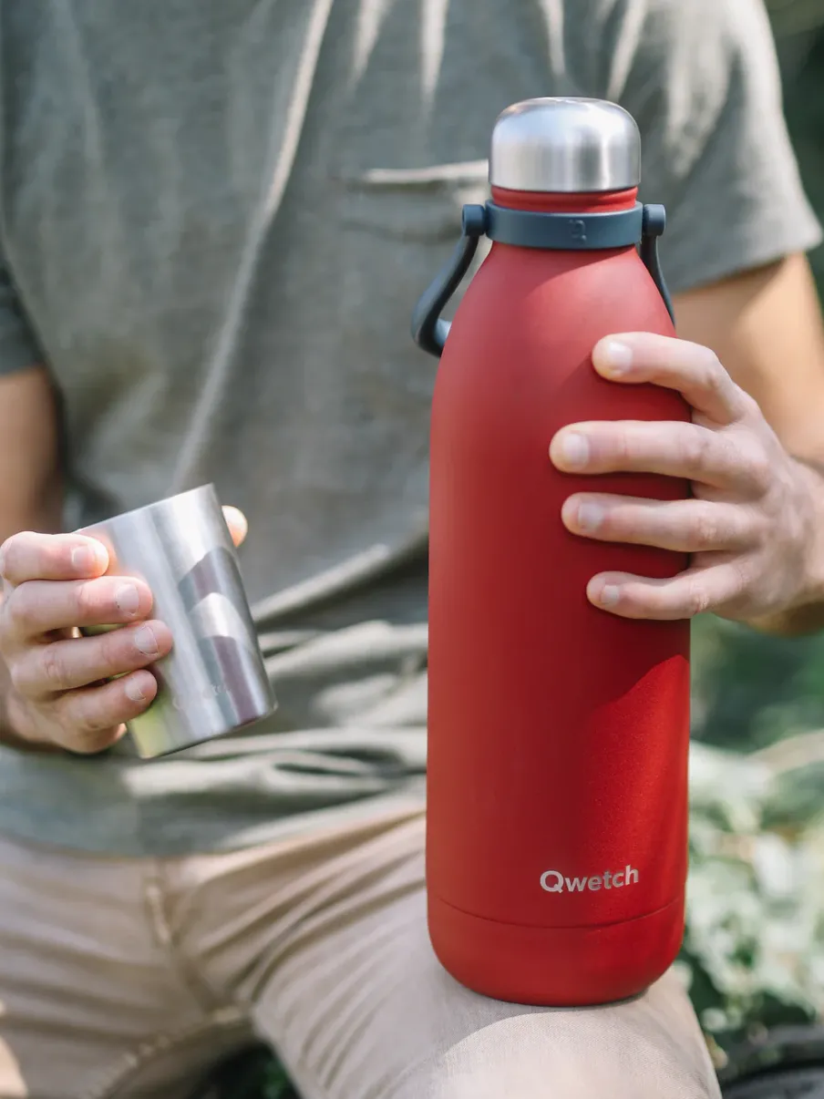 Qwetch Bouteille isotherme - Titan Granite Rouge